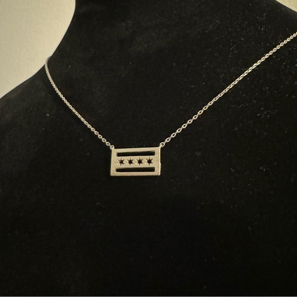 ⚜️3 for $30⚜️ Chicago Flag Pendant Clavicle Necklace (Geometric, Art Deco, Flag) - Picture 5 of 7